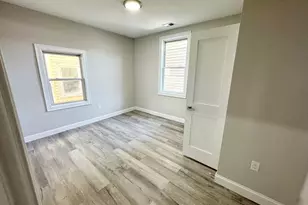 55 Burrell St, Boston, MA 02119 - Photo 6