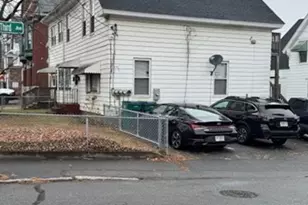 89 Mammoth Rd, Lowell, MA 01854 - Photo 2