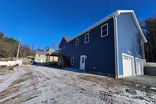 88 Stafford Holland Rd, Wales, MA 01081 - Photo 8