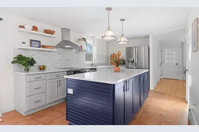 17 Robin Rd, West Newbury, MA 01985 - Photo 8