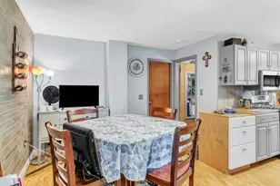 89 Pine Grove St, Springfield, MA 01119 - Photo 8