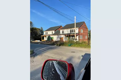 29 Steele St, Worcester, MA 01607 - Photo 2