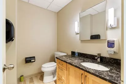 2 Hawthorne #112n, Boston, MA 02114 - Photo 6