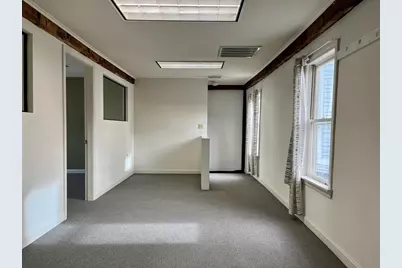 31 Bridge St, Shelburne, MA 01370 - Photo 4