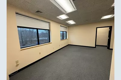 1168 Lakeview, Dracut, MA 01826 - Photo 4