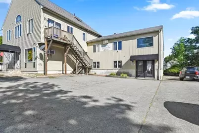 194 Rockdale Ave #2R-1, New Bedford, MA 02740 - Photo 2