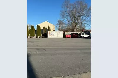 958 Ashley Blvd, New Bedford, MA 02745 - Photo 4