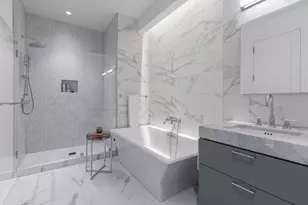 300 Pier 4 Blvd., Boston, MA 02210 - Photo 22