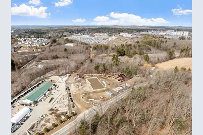 4 Spectacle Pond Rd, Littleton, MA 01460 - Photo 2