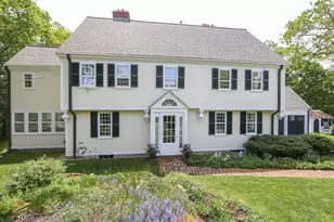42 Edmunds Rd, Wellesley, MA 02481 - Photo 2