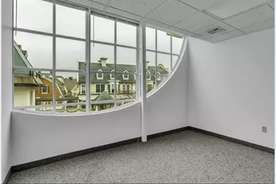 17 College, South Hadley, MA 01075 - Photo 18