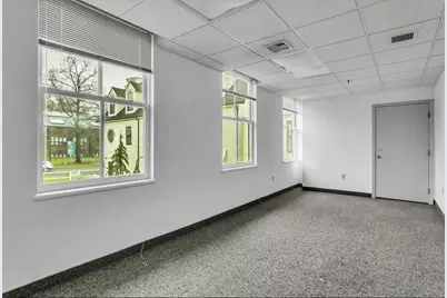 17 College, South Hadley, MA 01075 - Photo 12