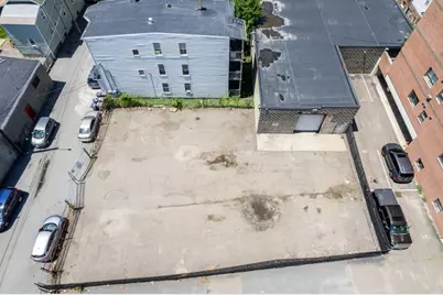 147 Broadway, Everett, MA 02149 - Photo 4