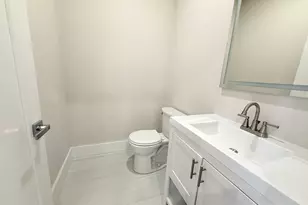 36 Raven St, Boston, MA 02125 - Photo 8