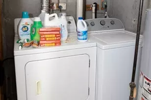 113 School St, Lowell, MA 01854 - Photo 18