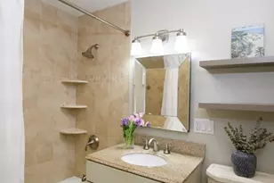 65 E India Row, Boston, MA 02110 - Photo 8