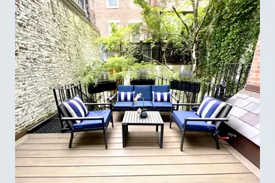 41 Chestnut St, Boston, MA 02108 - Photo 10