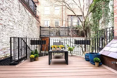 41 Chestnut St, Boston, MA 02108 - Photo 8