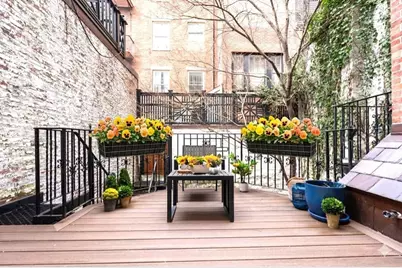 41 Chestnut St, Boston, MA 02108 - Photo 8