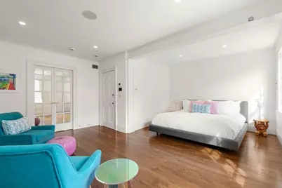 41 Chestnut St, Boston, MA 02108 - Photo 28
