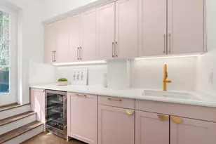 41 Chestnut St, Boston, MA 02108 - Photo 14