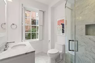 41 Chestnut St, Boston, MA 02108 - Photo 32
