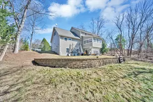 31 College View Heights, South Hadley, MA 01075 - Photo 26