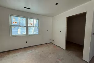 279 S E Main St, Douglas, MA 01516 - Photo 18