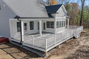 279 S E Main St, Douglas, MA 01516 - Photo 8