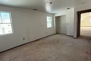 279 S E Main St, Douglas, MA 01516 - Photo 26