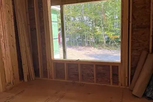 279 S E Main St, Douglas, MA 01516 - Photo 14