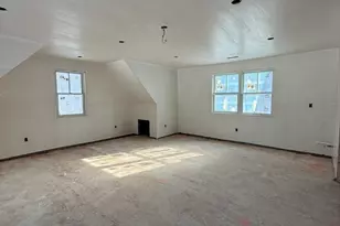 279 S E Main St, Douglas, MA 01516 - Photo 20