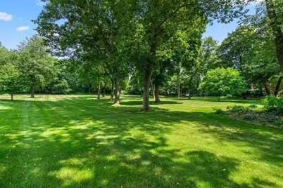 3 Suburban Rd, Worcester, MA 01602 - Photo 1