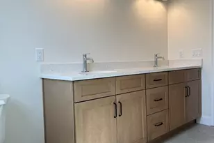 2 Libbey Ln, Grafton, MA 01536 - Photo 14