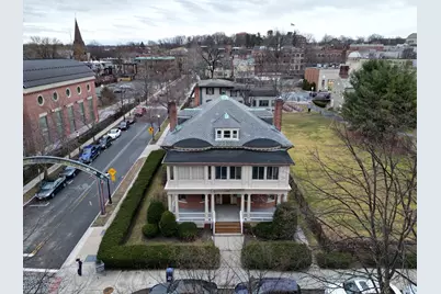 73 Chestnut St #7, Springfield, MA 01103 - Photo 2