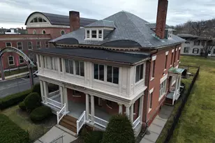 73 Chestnut St, Springfield, MA 01103 - Photo 1