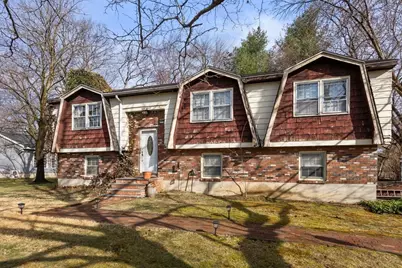 157 Cambridge St, Agawam, MA 01030 - Photo 10