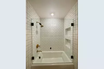 21 Wormwood St #218, Boston, MA 02210 - Photo 14