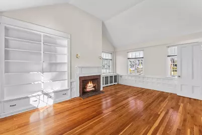 1646 Centre Street, Boston, MA 02132 - Photo 32