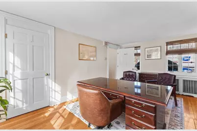 1646 Centre Street, Boston, MA 02132 - Photo 18