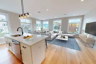 81 Chestnut Hill Ave, Boston, MA 02135 - Photo 8