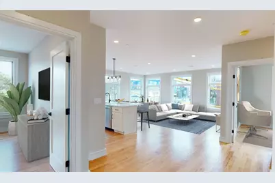 81 Chestnut Hill Ave #1r, Boston, MA 02135 - Photo 4