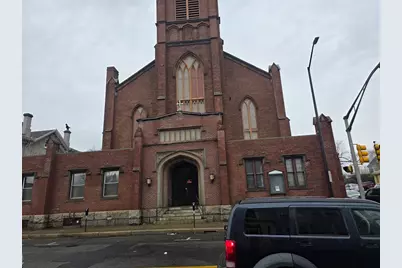 473 County St, New Bedford, MA 02740 - Photo 2