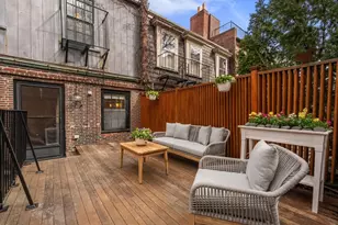 14 Pinckney St, Boston, MA 02114 - Photo 16