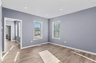 167 Lexington, Boston, MA 02012 - Photo 10