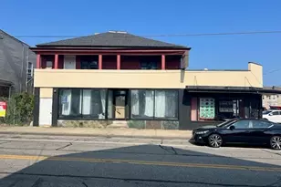 57 Main Rd, Tiverton, RI 02878 - Photo 1