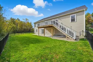 17 Sunny Crst Ln, Belchertown, MA 01007 - Photo 40