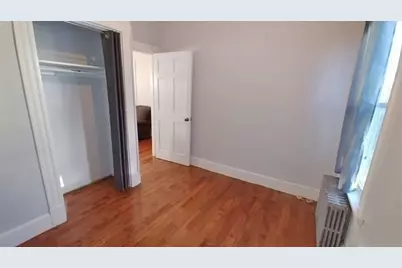 41-43 Trull St. #2, Somerville, MA 02145 - Photo 4