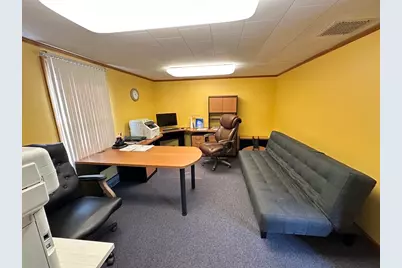 799 Front St, Chicopee, MA 01020 - Photo 10