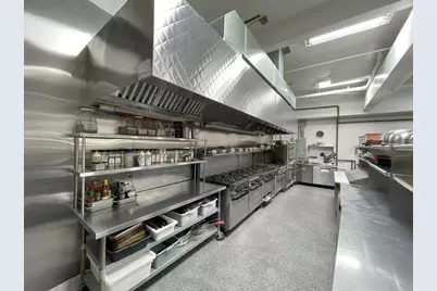 39 Emerson Rd #108, Waltham, MA 02451 - Photo 2